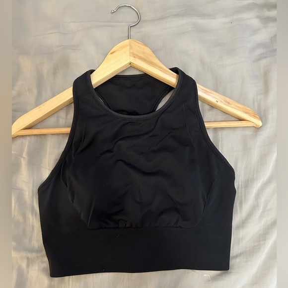 Lululemon sports bra - Picture 2 of 2